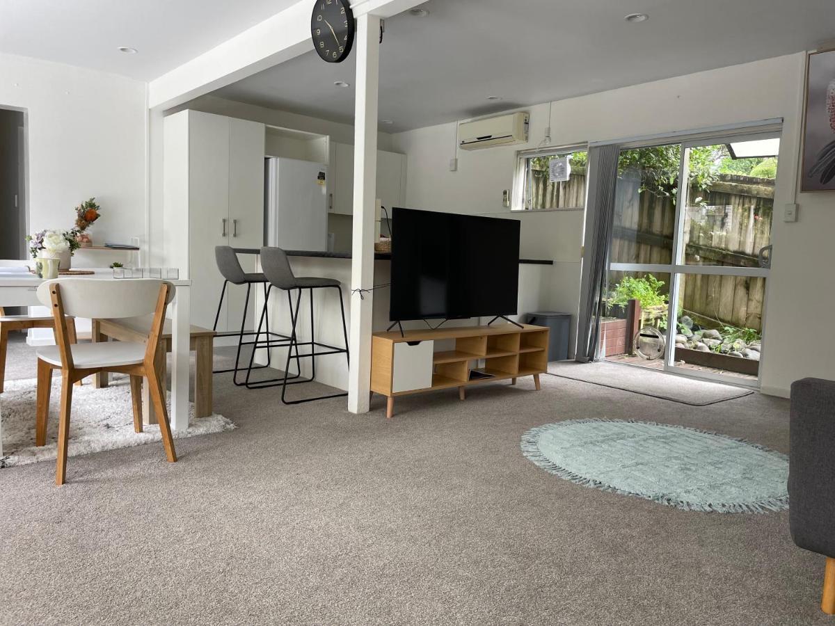 Family Friendly 3Br Flat - 3Min Walk To The Beach - Self Contained Auckland Dış mekan fotoğraf