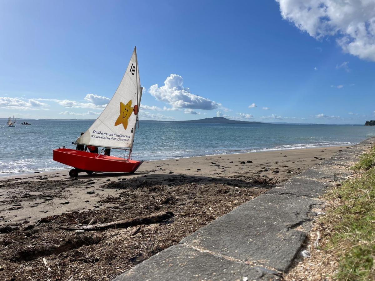 Family Friendly 3Br Flat - 3Min Walk To The Beach - Self Contained Auckland Dış mekan fotoğraf